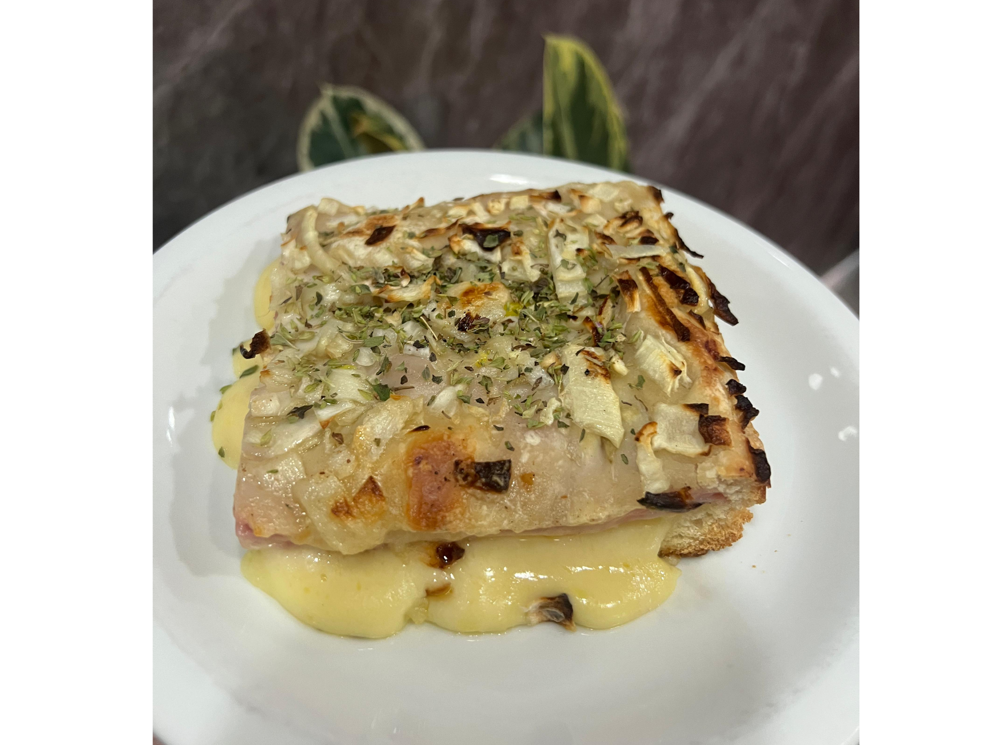 De jamón, queso y tomate