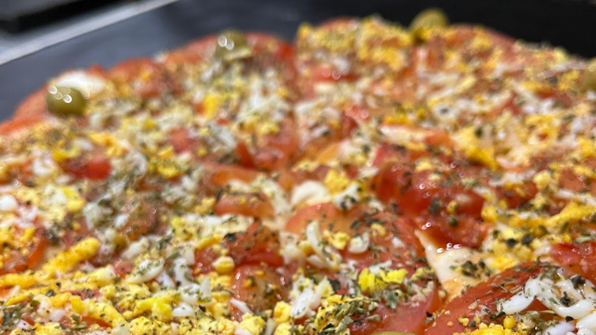MEDIA PIZZA
