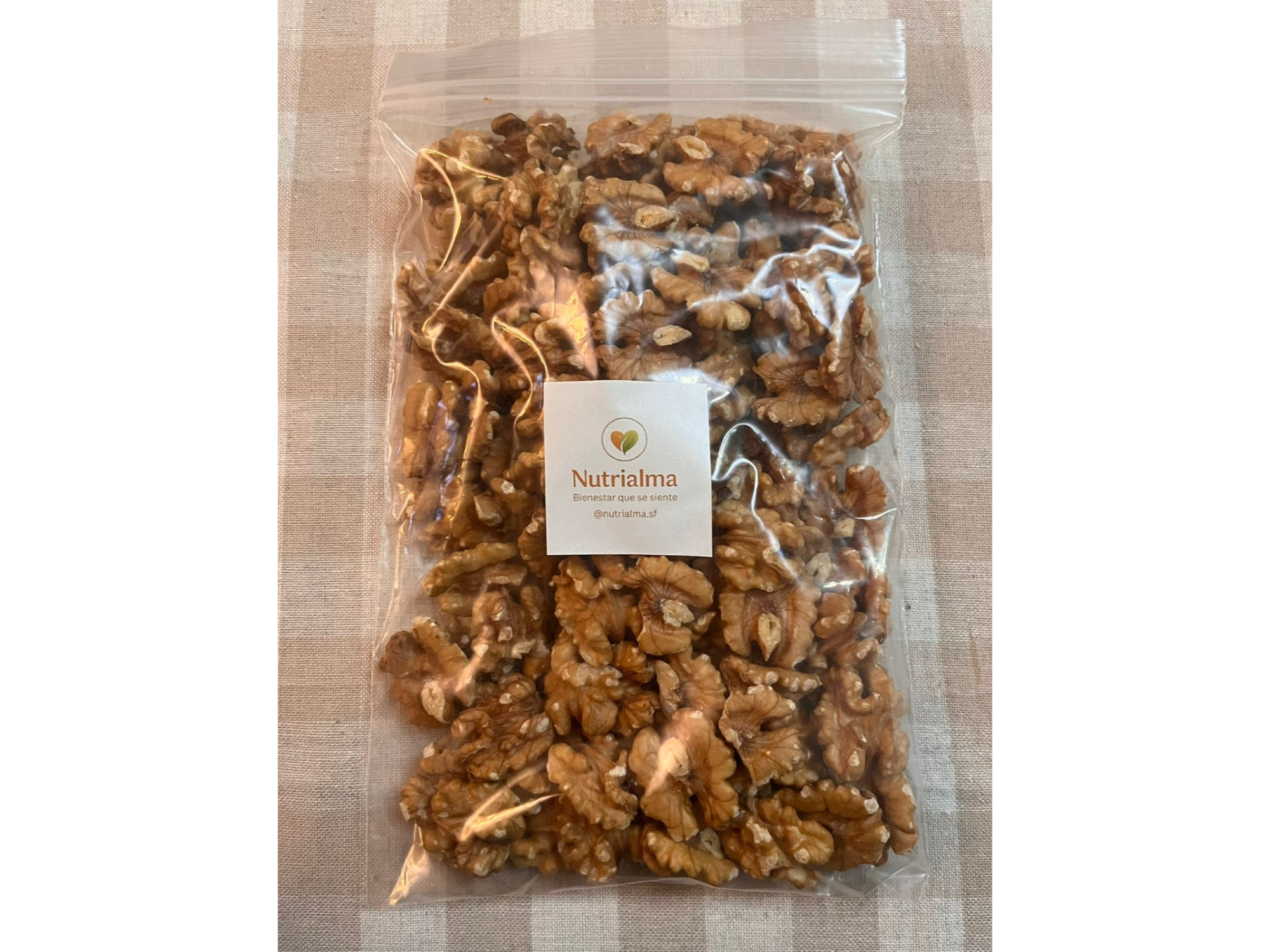 Nueces mariposa extra light