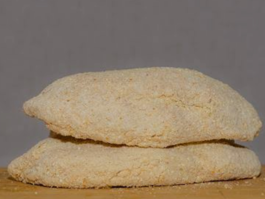 Milanesa de pollo rellena