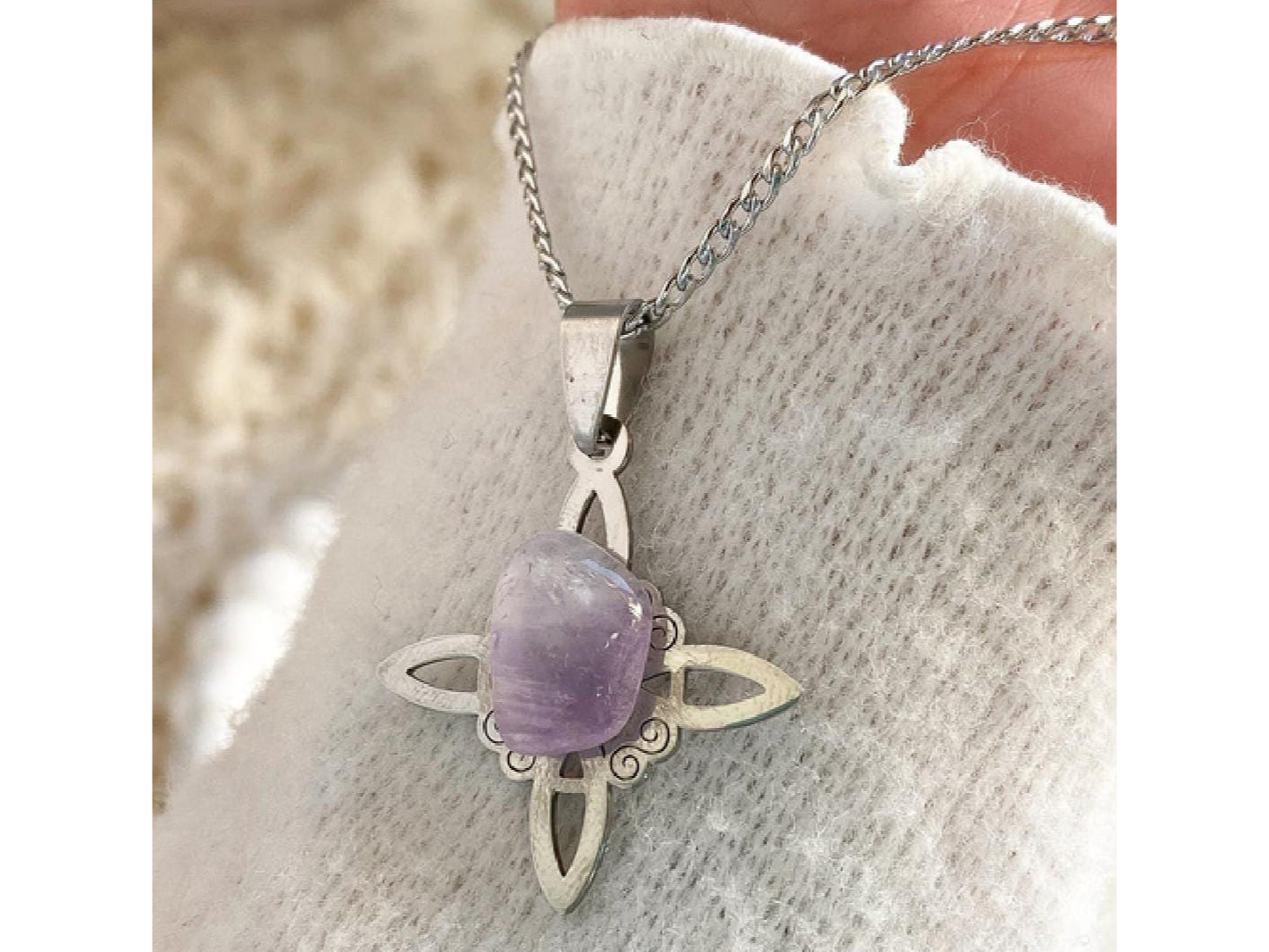 Collar Nudo de Bruja