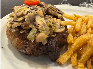 BIFE DE CHORIZO/ OJO DE BIFE AL CHAMPIÑON