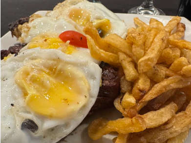 BIFE DE CHORIZO/OJO DE BIFE A CABALLO
