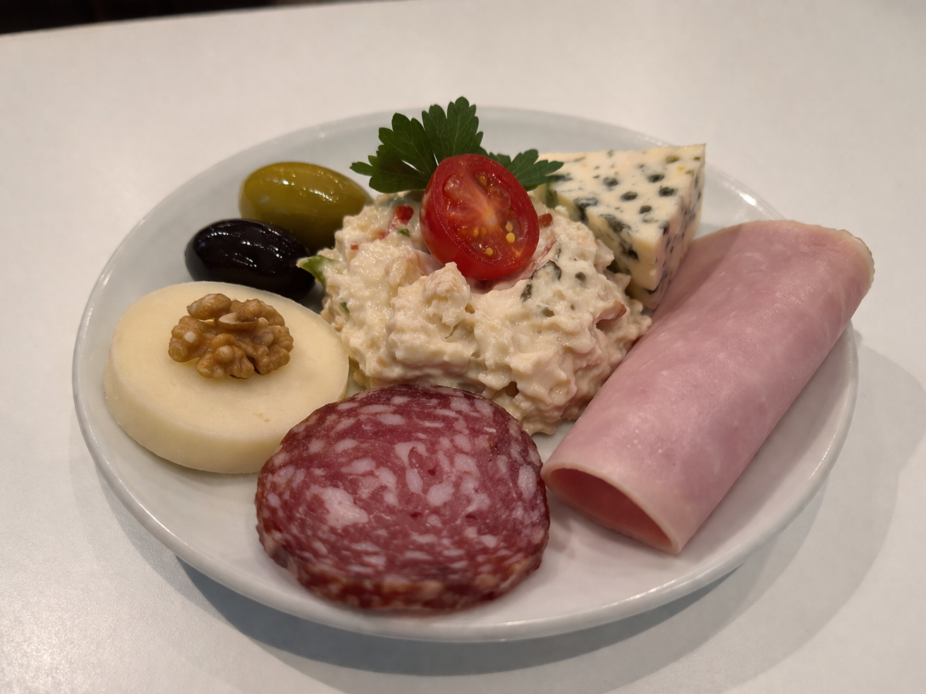 Medio Antipasto