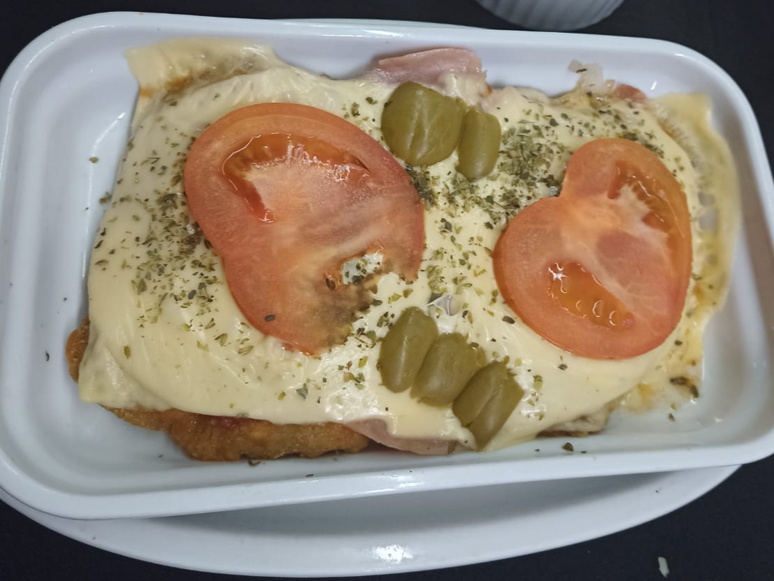 MILANESA DE TERNERA NAPOLITANA
