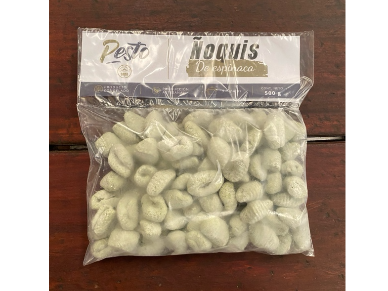 Ñoquis de espinaca de Pesto