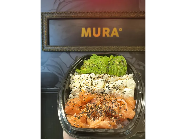 Sushi salad salmon
