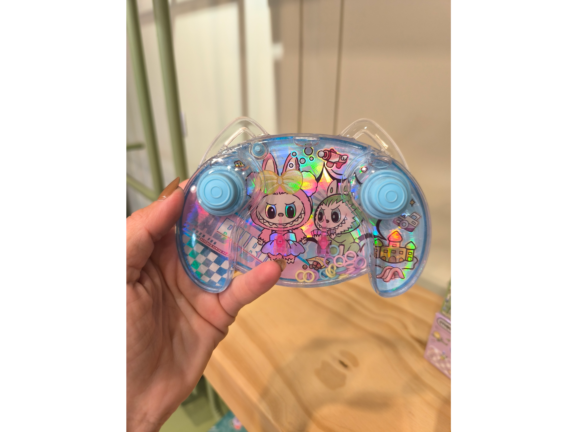 juego de agua Labubu