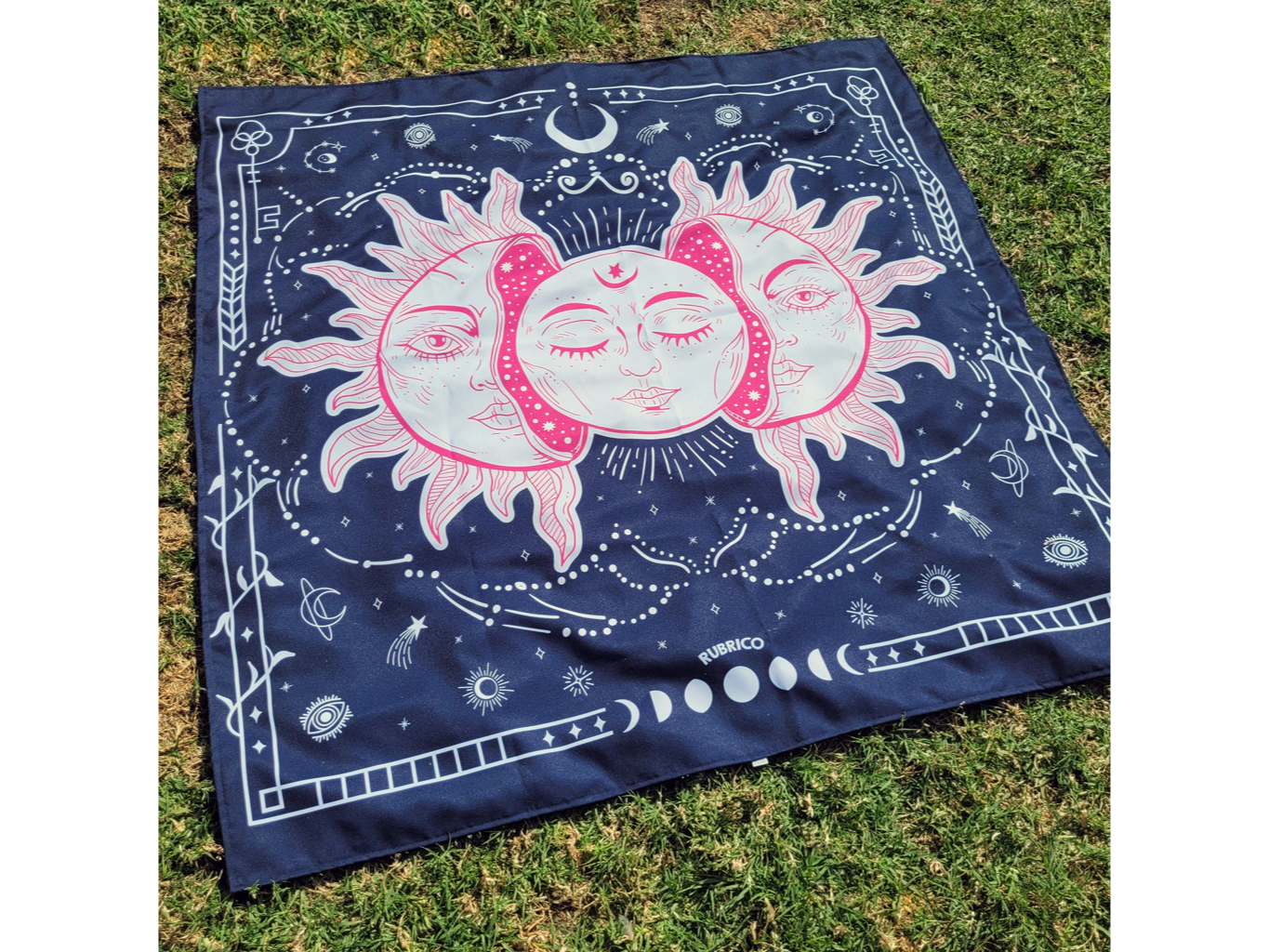 LUZ DE LUNA