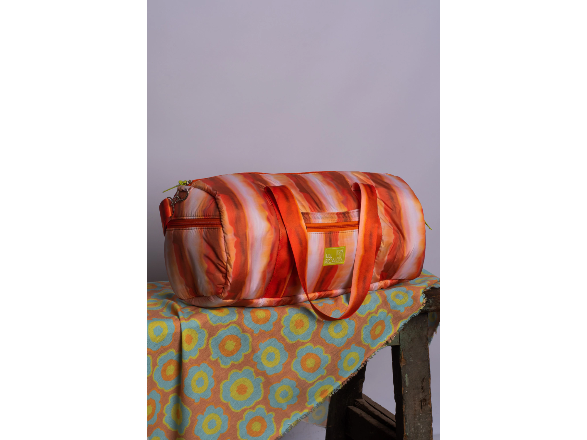 Bolso Tubular Puffer Batik