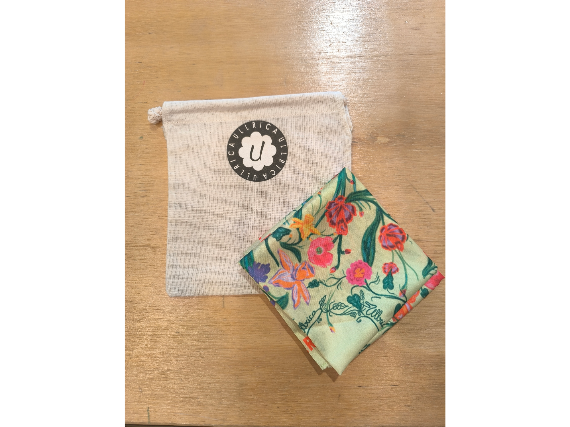 Pañuelo flowera amarillo