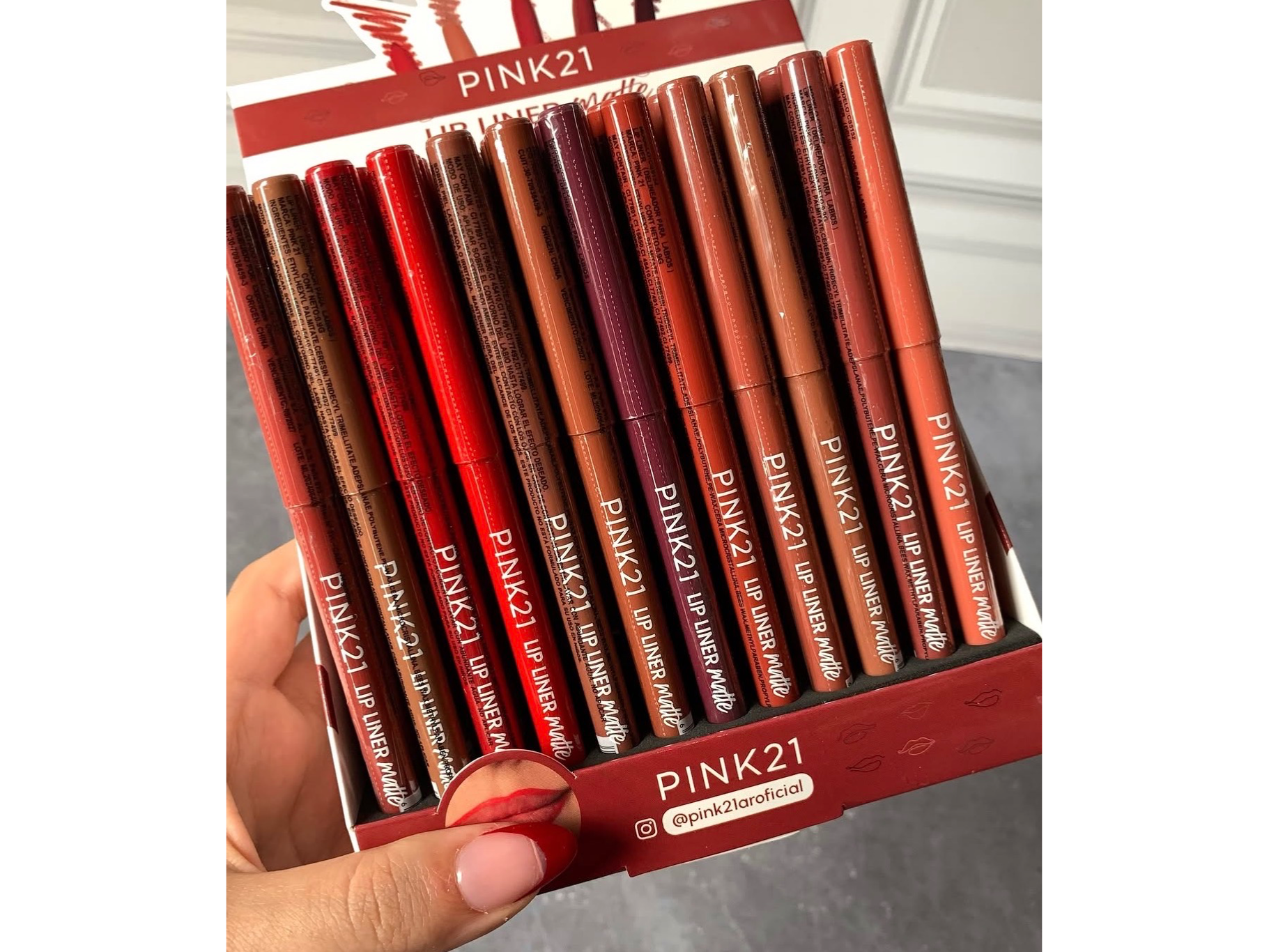 Lip liner delineador de labios Pink 21🩷