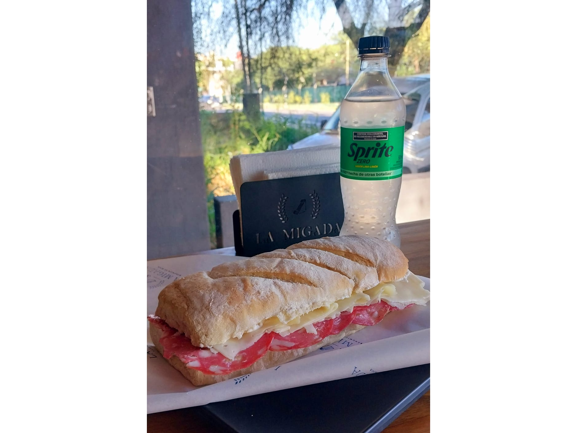 Promo Sandwich en Pan de Campo xl + gaseosa de 500cc