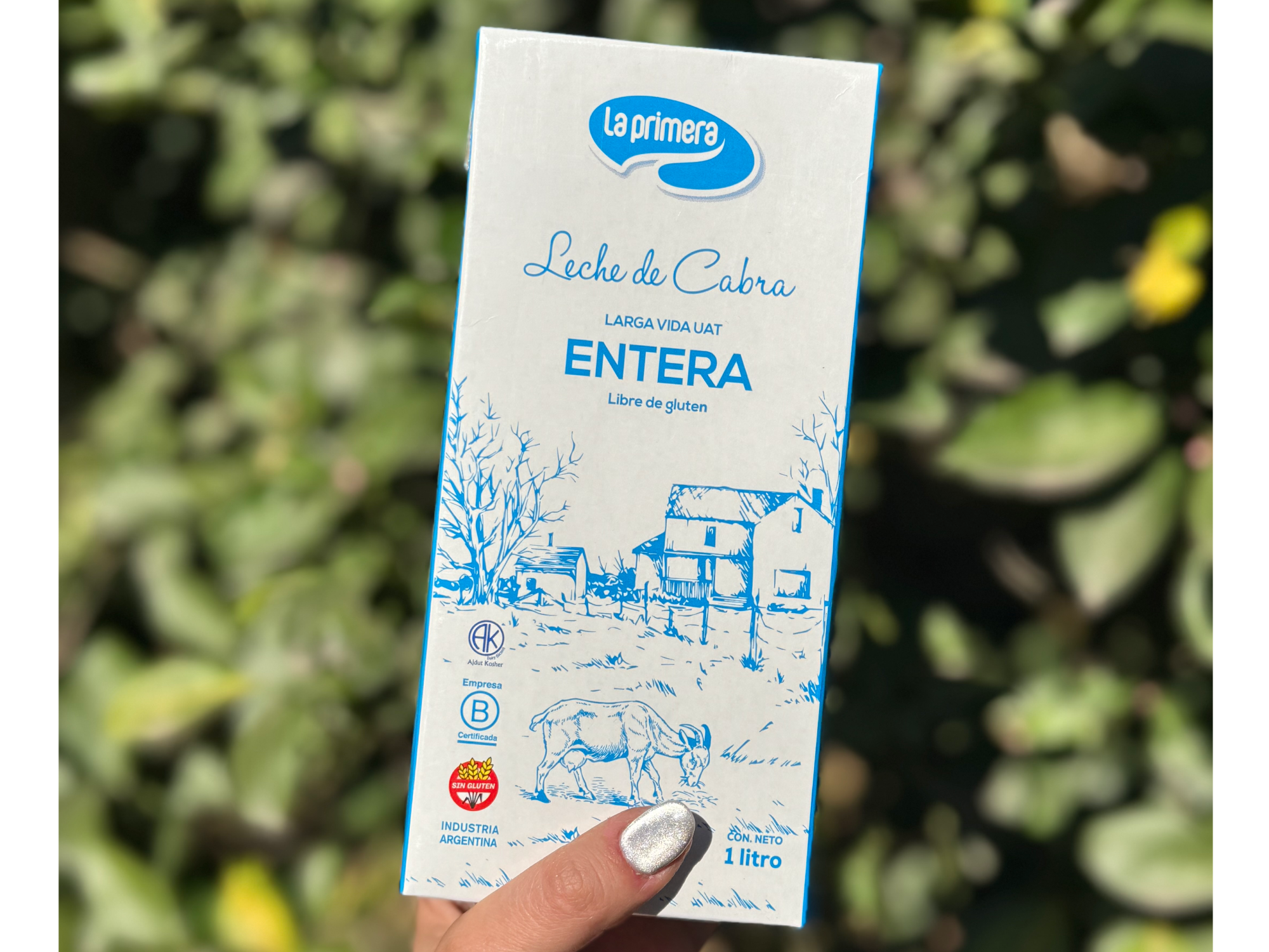Leche de cabra entera 1lt - La Primera