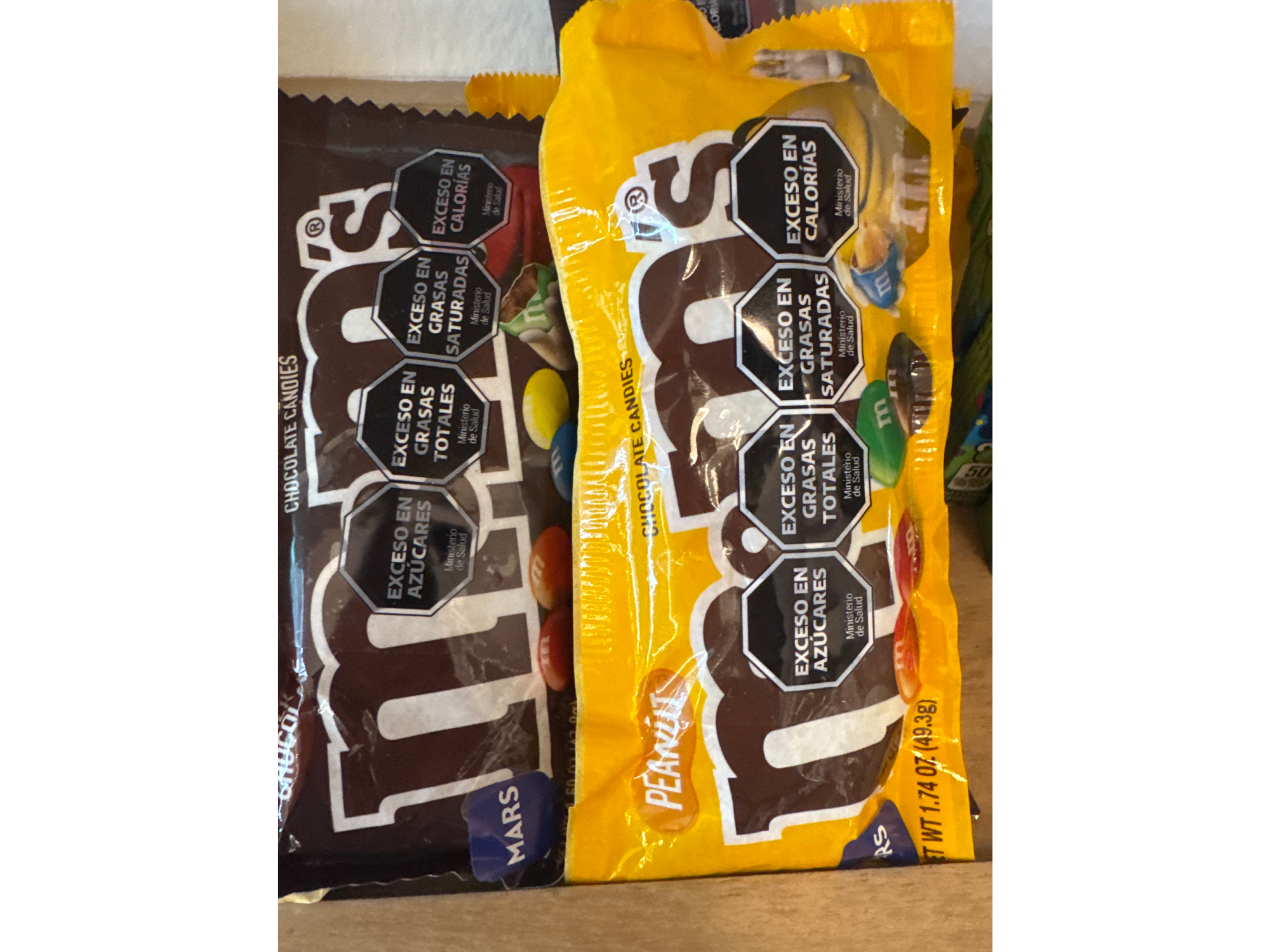 M&M