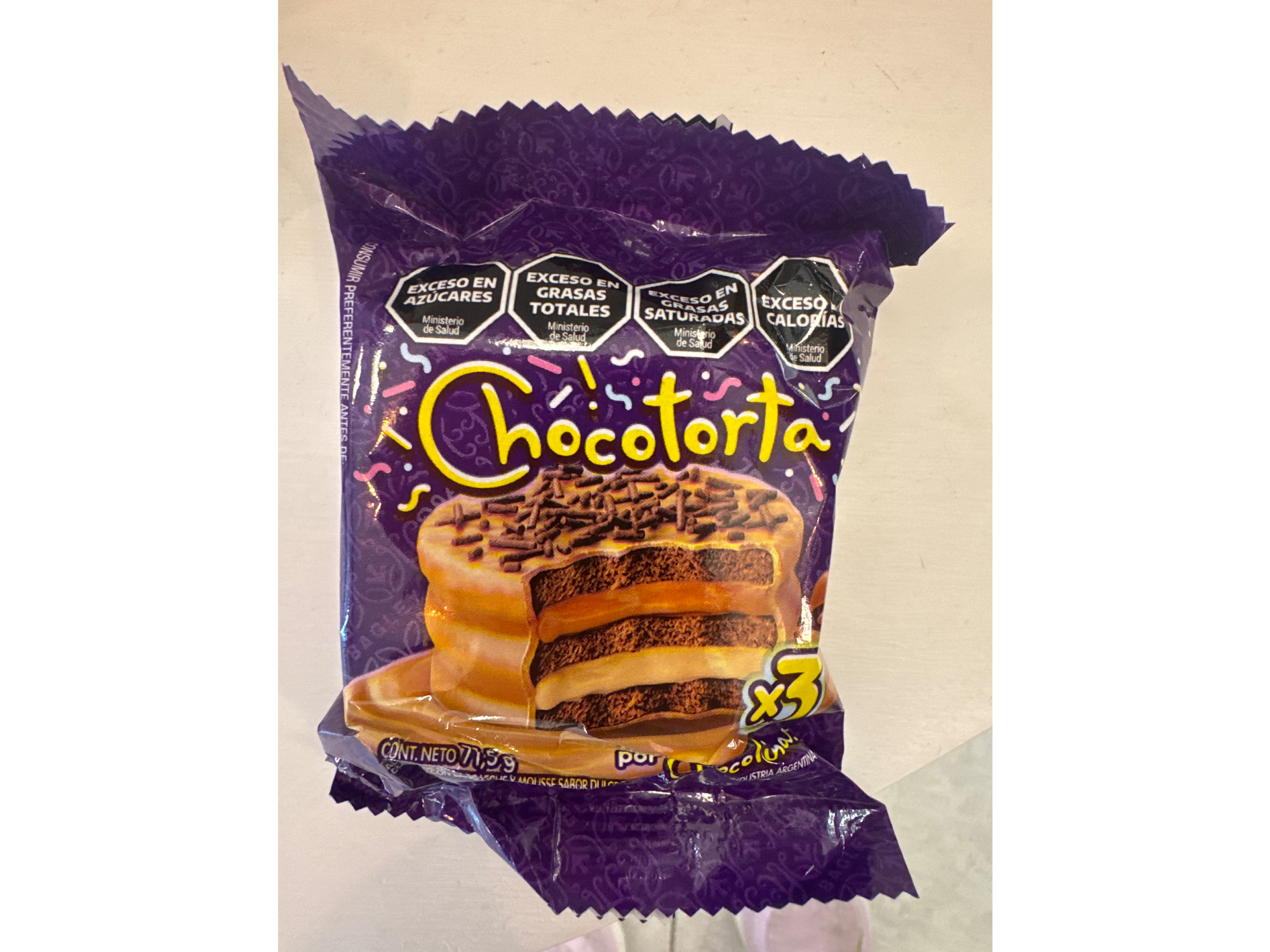 Alfajor chocotorta triple