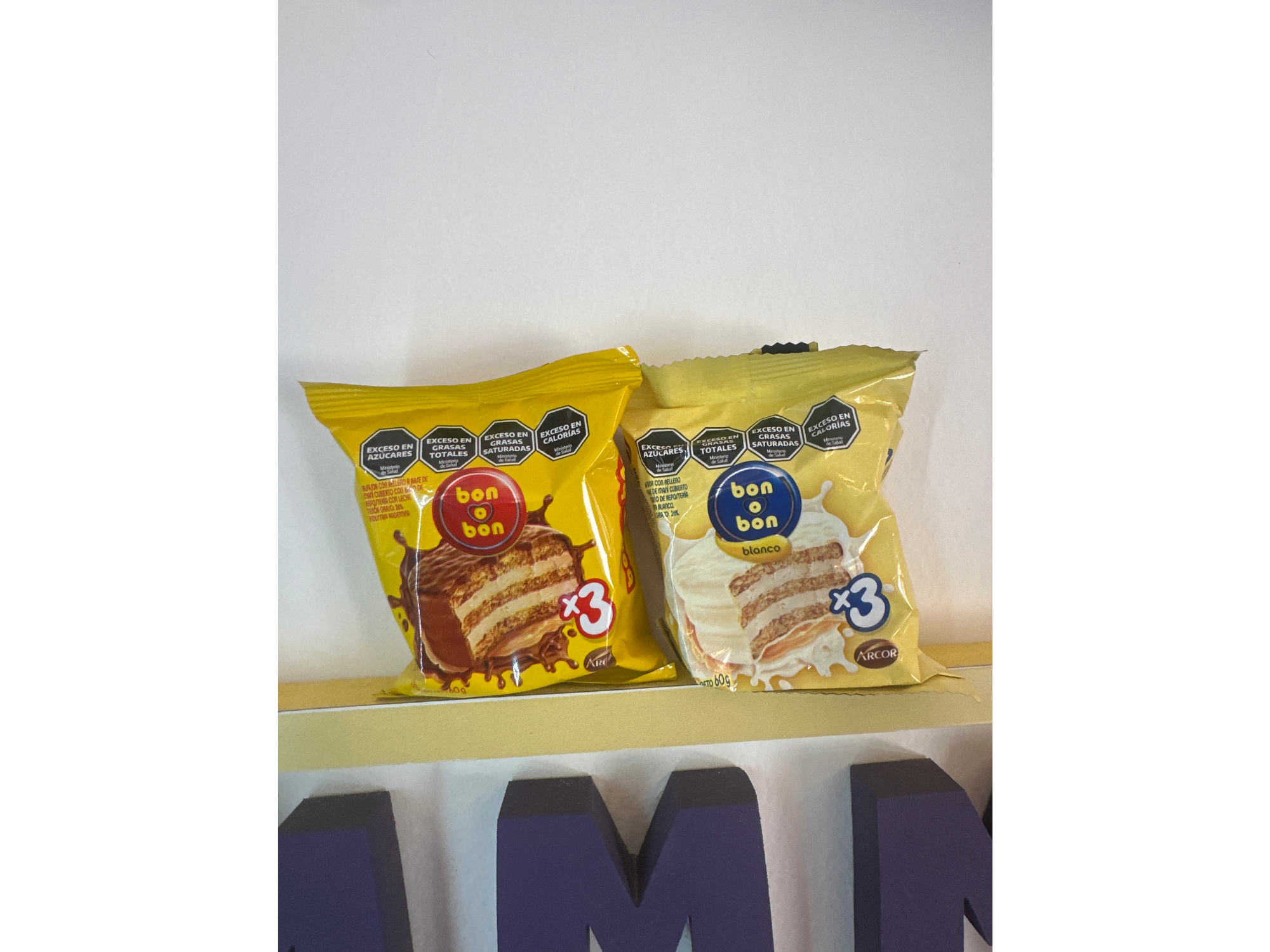 Alfajor bon o bon triple
