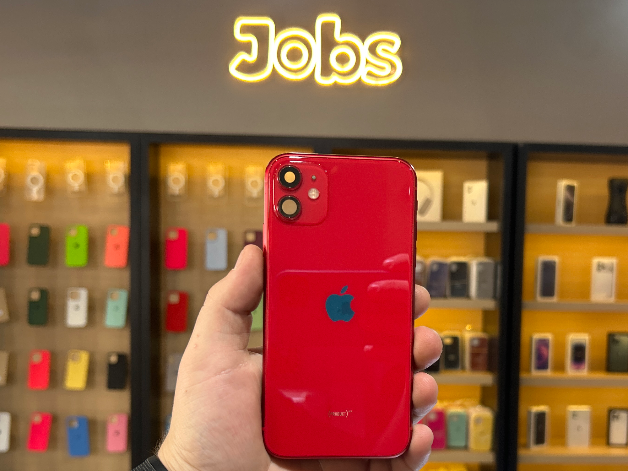 CHASIS iPhone 11 rojo