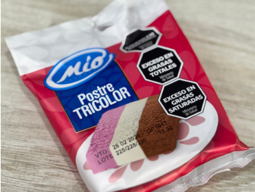 Postre Tricolor