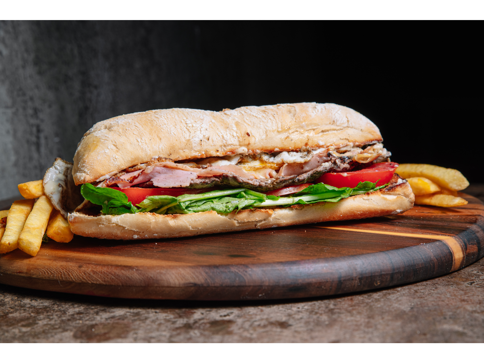 2 Lomos Clasicos + Papas Fritas+ 2 Latas de gaseosa