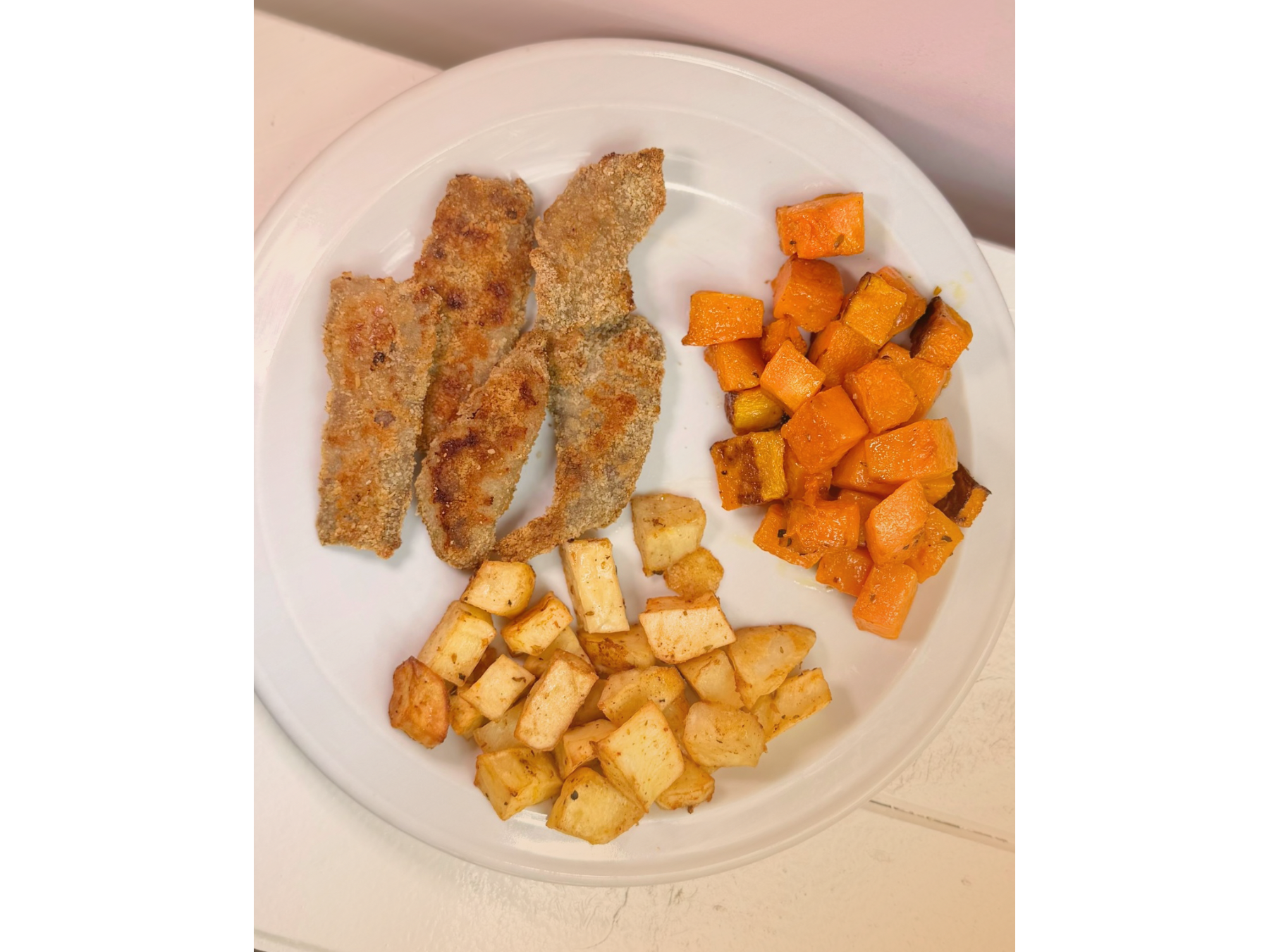 Bastones de Pollo con Papas y Calabazas