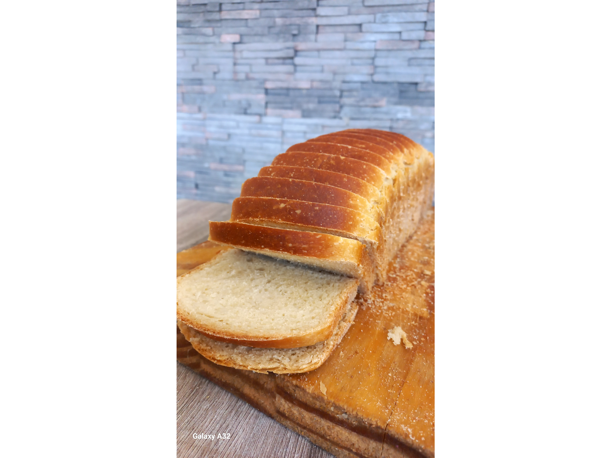 Pan lactal enriquecido