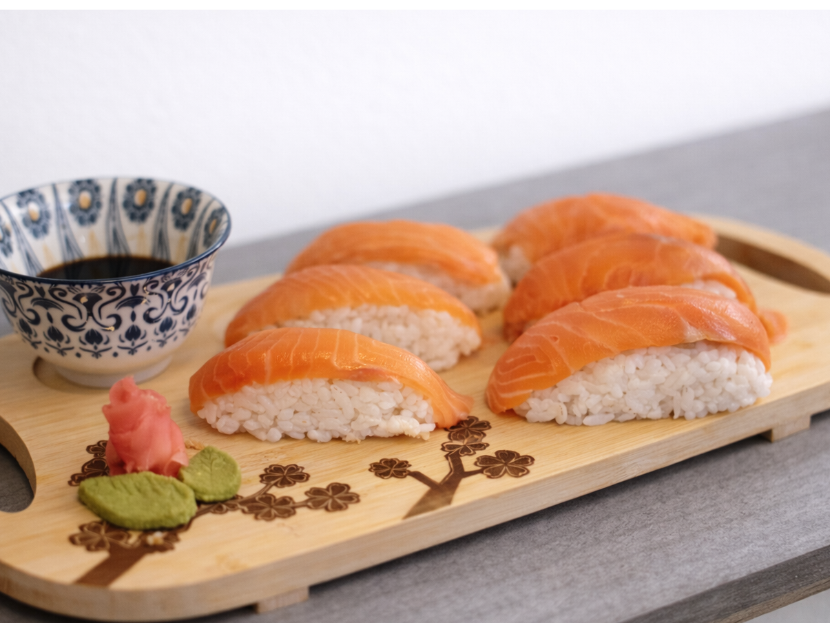 Nigiri de salmón