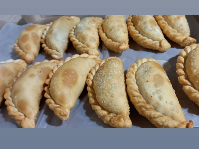 Empanadas de carne 1 docena de Rafael hamburgueseria