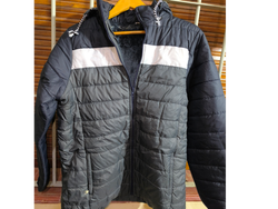 Campera inflable talle L de color gris
