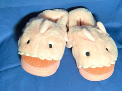 Pantuflas de tiburón Número 26-27