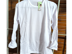 Camisetas térmicas de color blanca de 5 a 6 años
