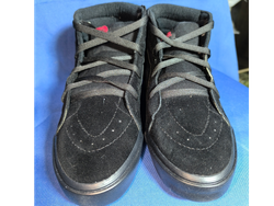 Zapatillas Vans Botitas número 36 y 39 de color negras