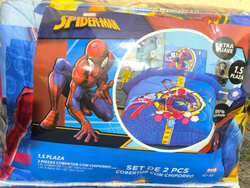 Acolchado con corderito infantil del Hombre Araña