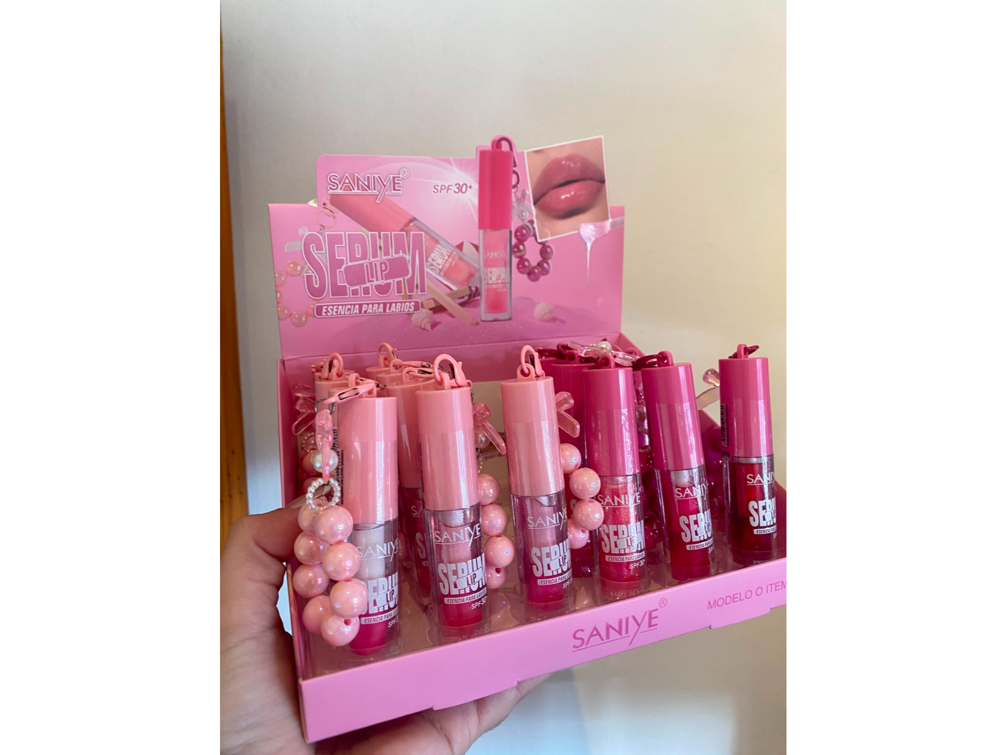 Serum labial - "SANIYE"