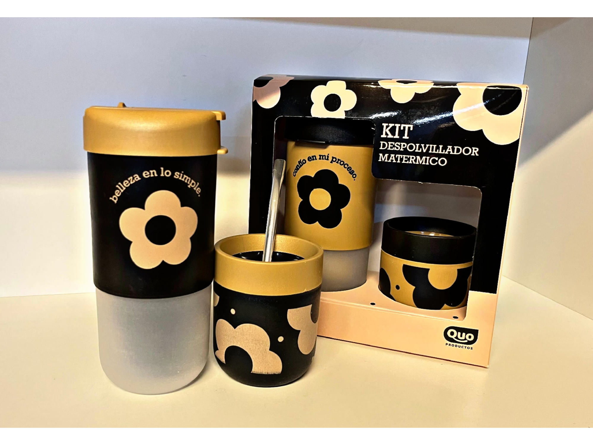 Kit despolvillador con mate diseño flores