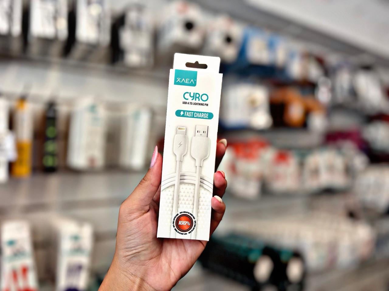 CABLE USB LIGHTNING CYRO