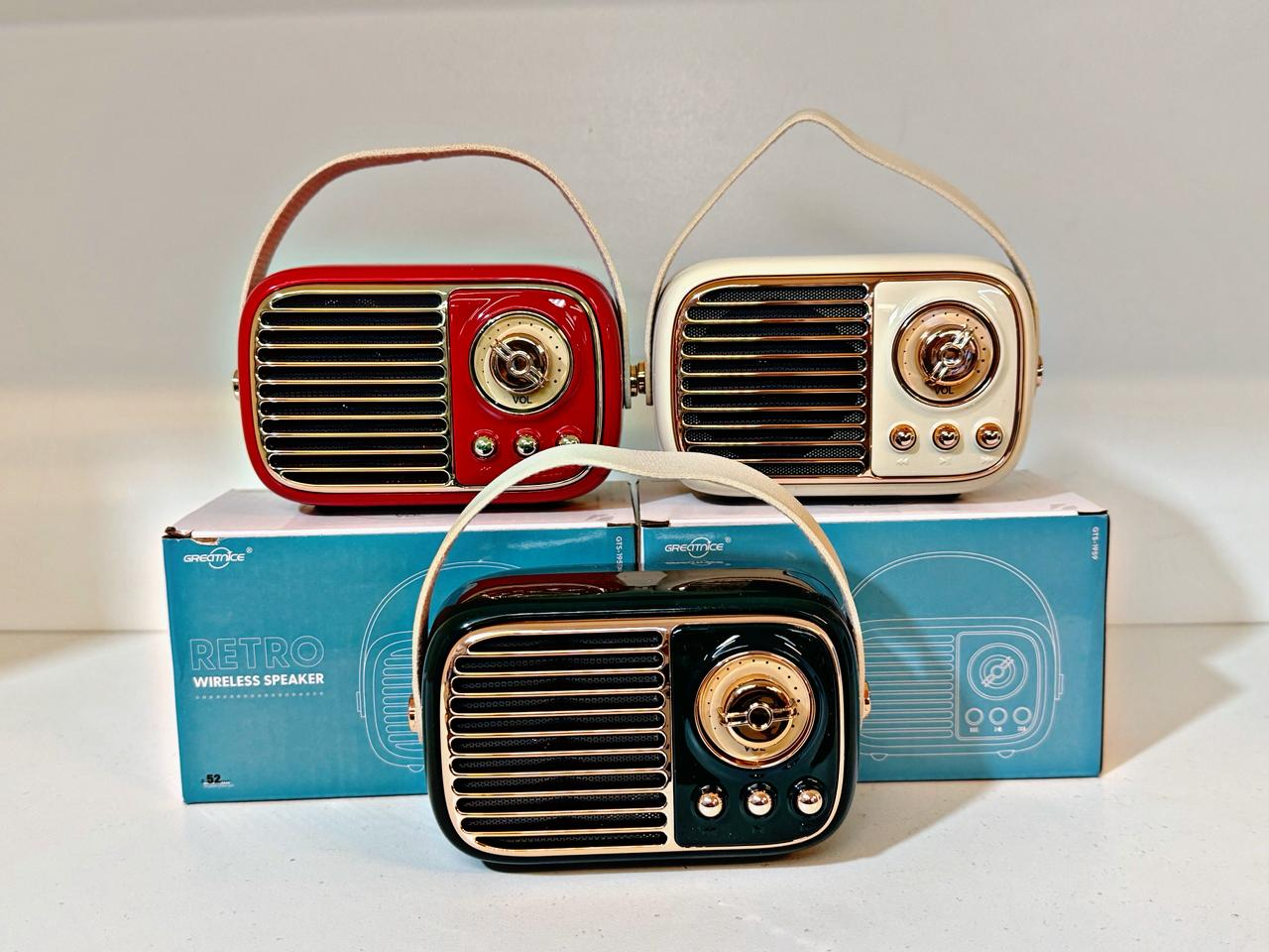 RADIO CHICA RETRO GREATNICE