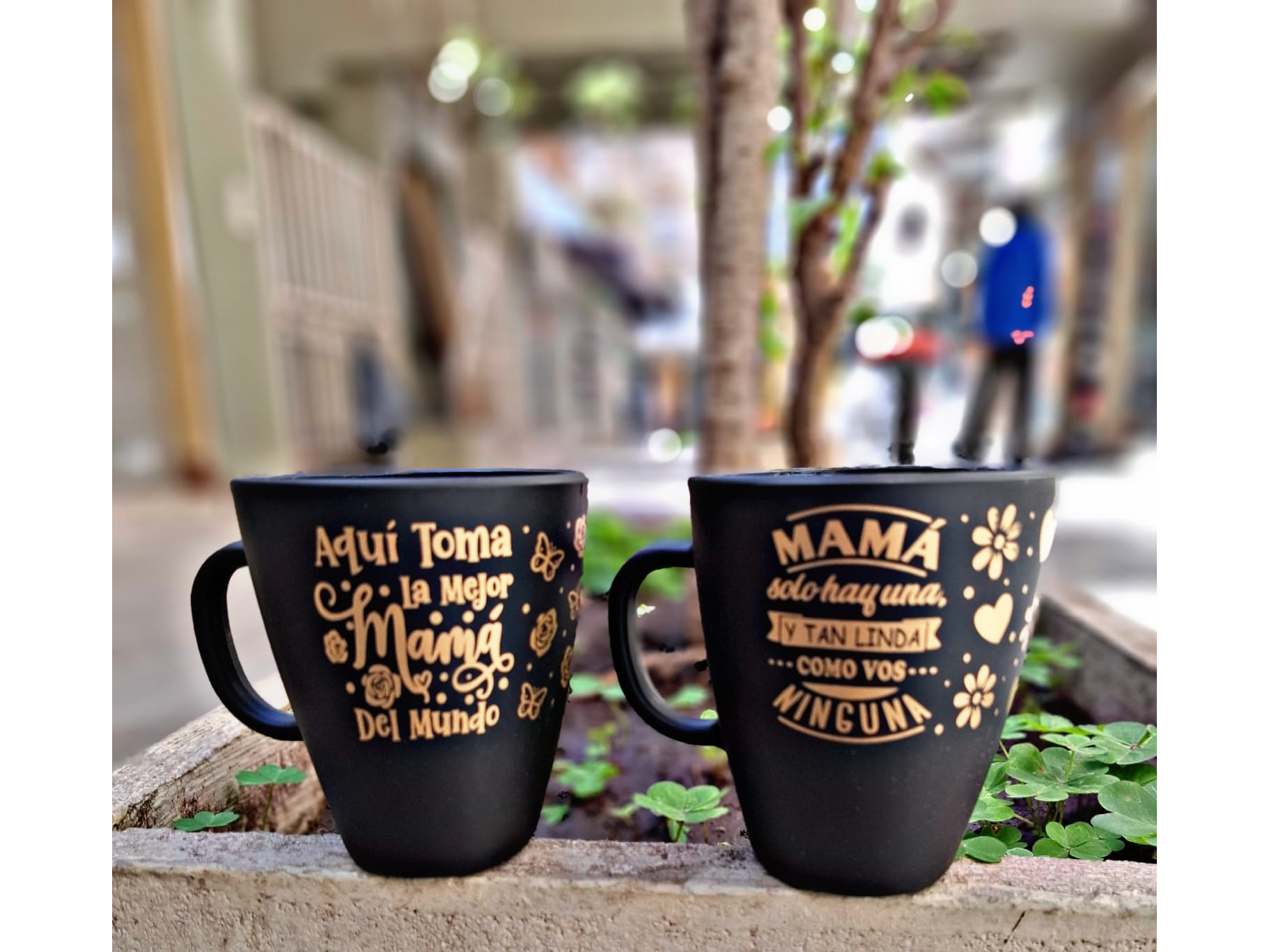 TAZA DE VIDRIO .