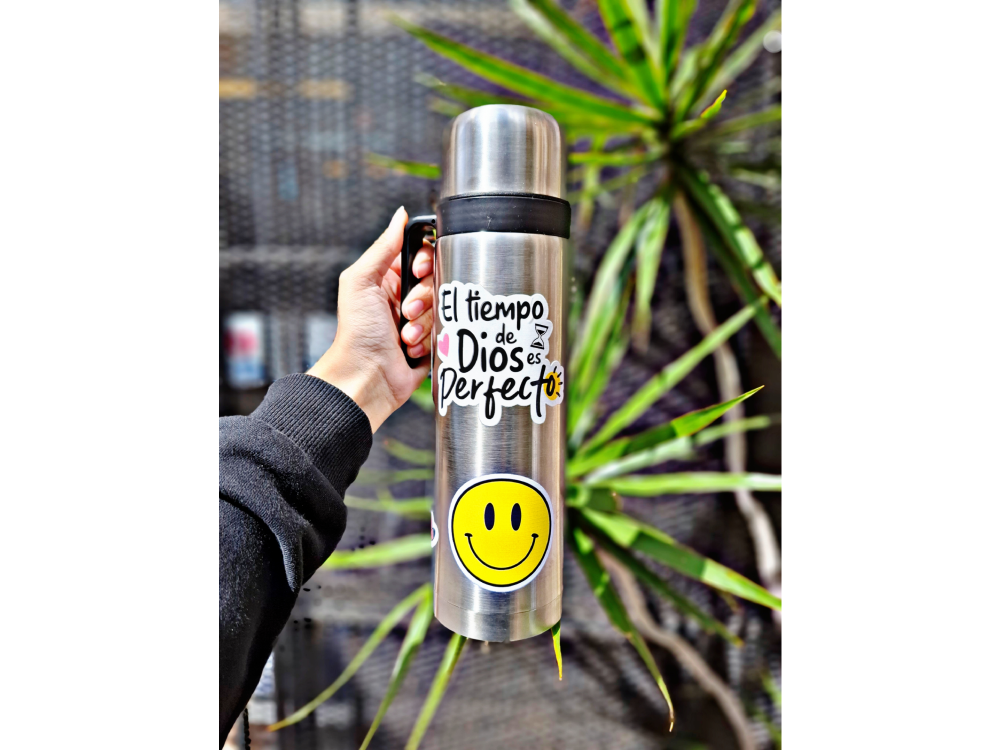 Termo media manija con stickers