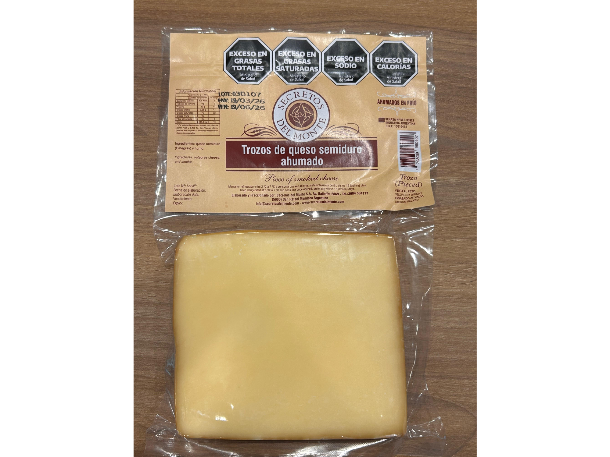 Queso semiduro Ahumado