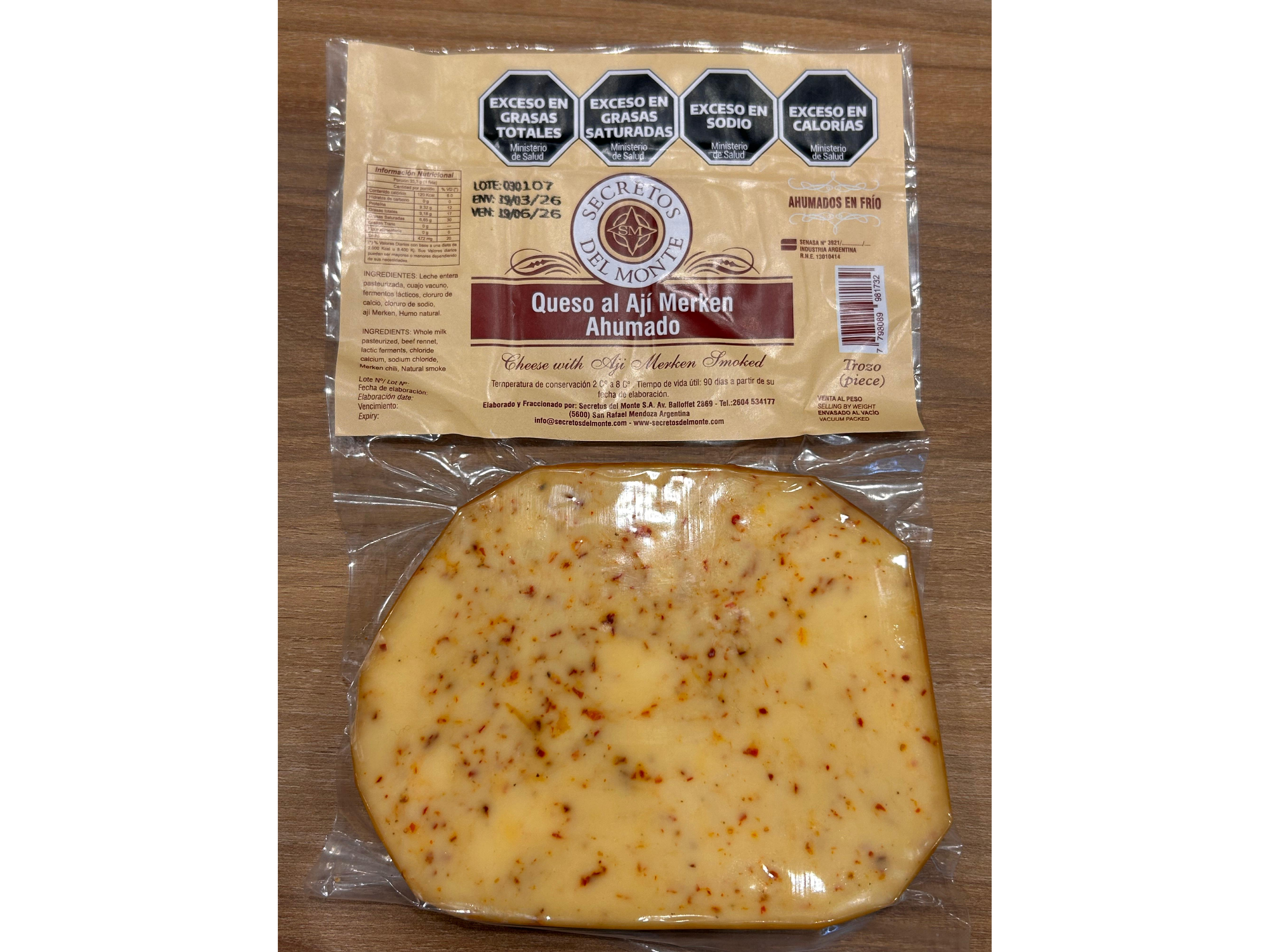 Queso al Ají Merken ahumado
