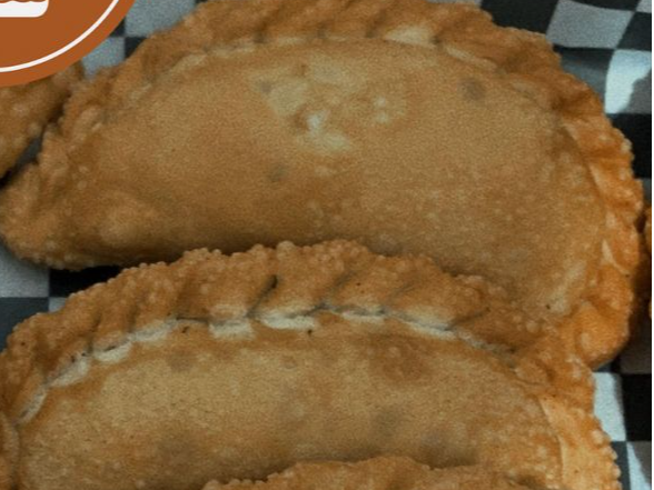 MEDIAdocena de CARNE de Sabor Criollo LSM