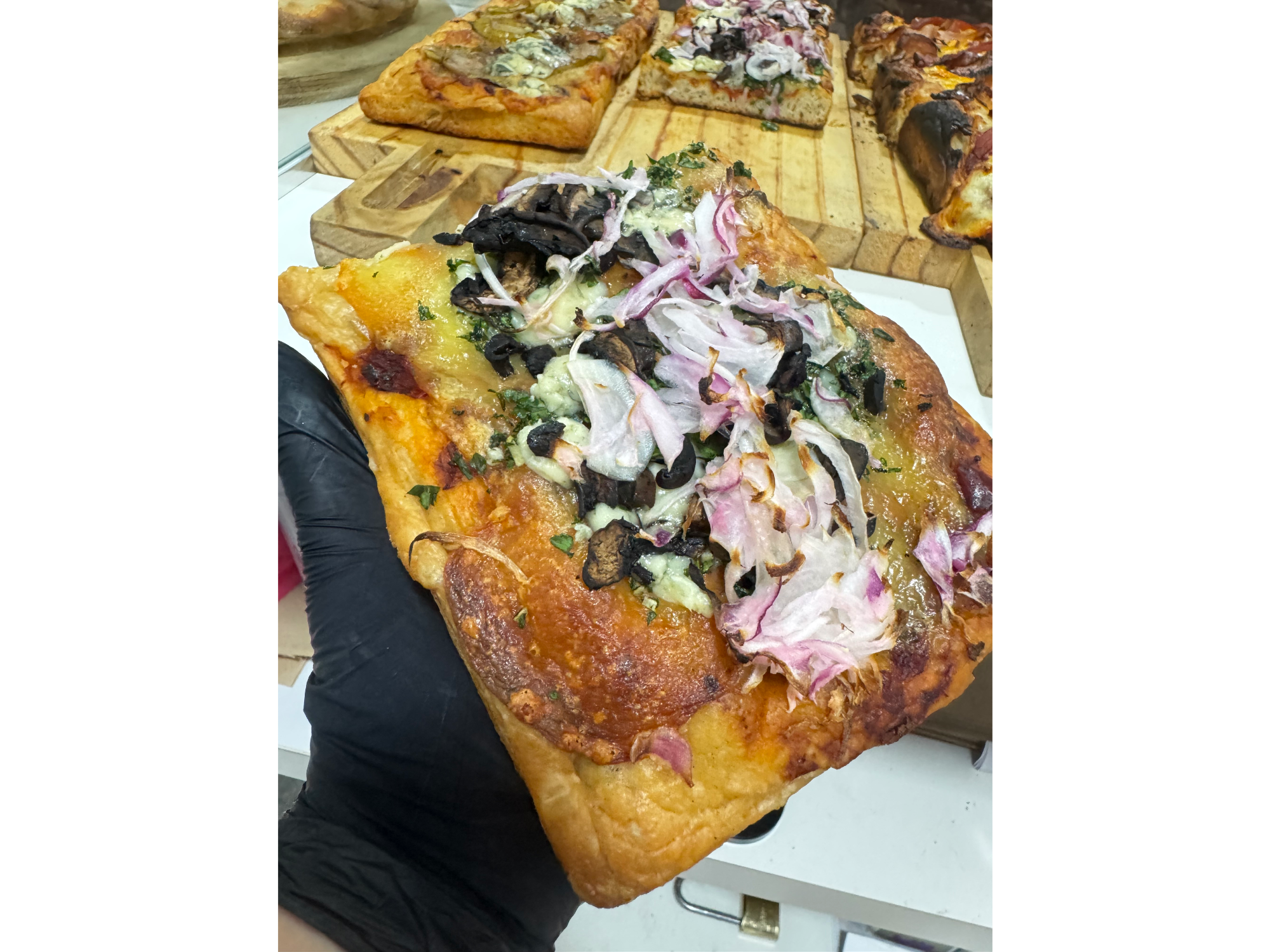 PIZZA TAGLIO "DE HONGOS"