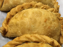 Queso carne mechada vacuno