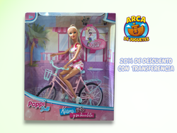 Muñeca Poppi Doll Kiara en Bicicleta 🚲 | Con casco y accesorios – Juguete de moda y aventura