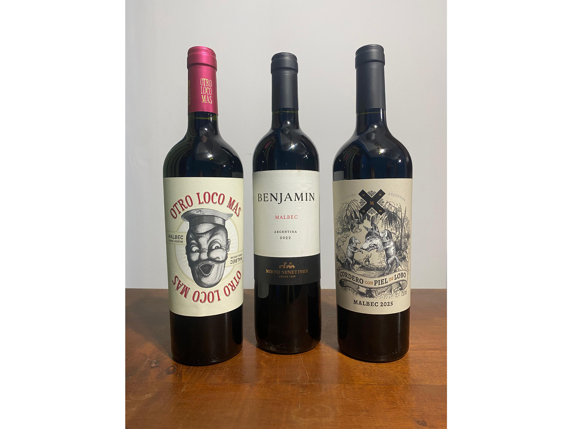 X3  CORDERO CON PIEL LOBO, BENJAMIN MALBEC, OTRO LOCO MAS TINTO (Copia)