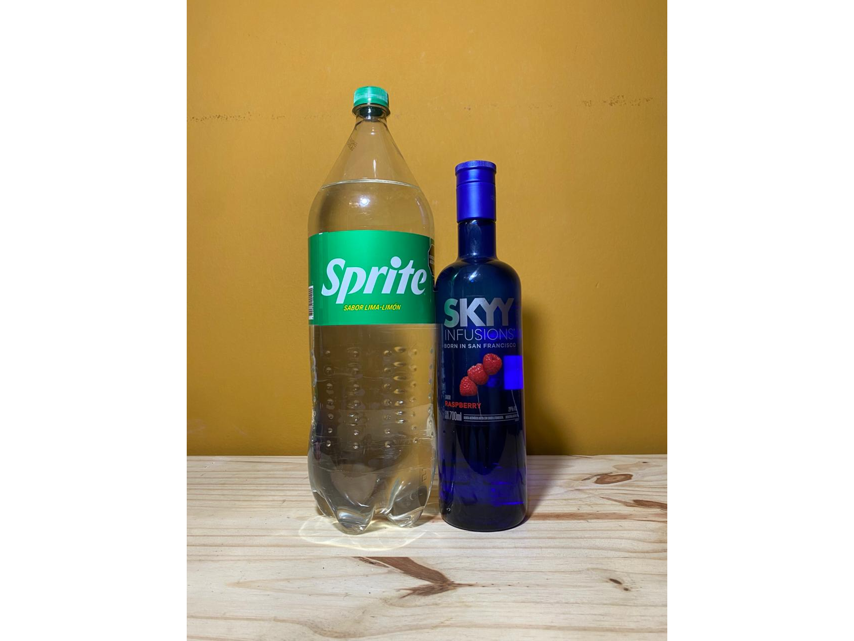 1 SKYY X  SPRITE 2,25