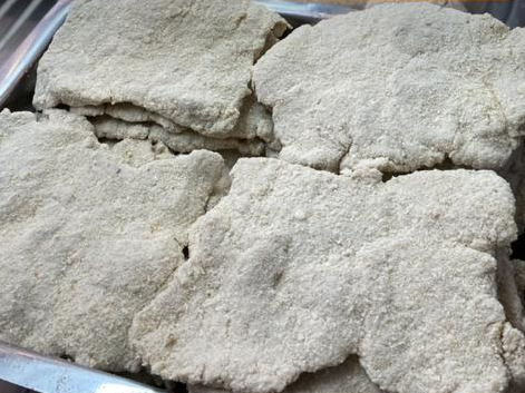 MILANESAS DE MUSLO CON AJO x 500 gr