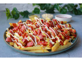 Salchipapa
