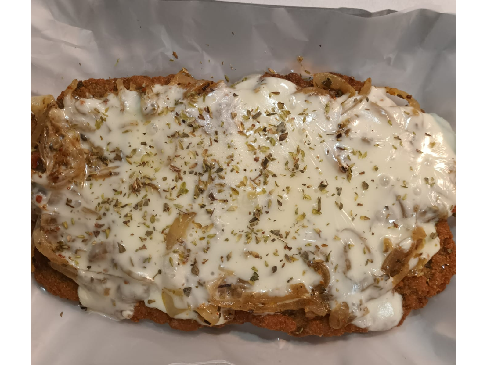 Suprema de Pollo a la Fugazzeta